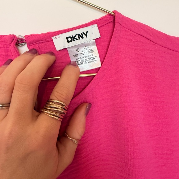 DKNY Women's Short Sleeve Boxy Top in Bright Pink - Picture 2 of 4